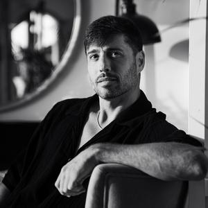 Oscar L Presents :: DMiX Radioshow